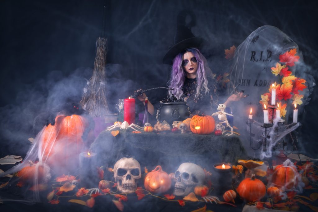 Halloween-Hexe-Witchery-Studio-Dark-Shooting