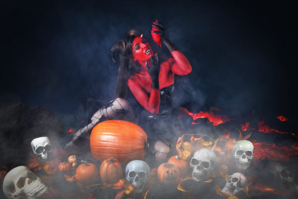 Inszenierte-Fotografie-Dämonen-Succubus-Studio